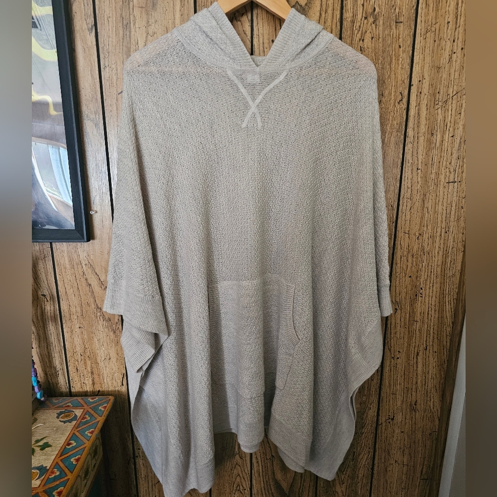 NWOT GARNET HILL Textured Hoodie Poncho in Oatmeal - Large / X-Large - Picture 3 of 7